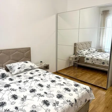 Lu Apartment 诺威萨 外观 照片